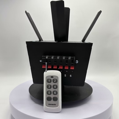 Controllo remoto wireless Fontana fredda Fuochi d'artificio Sistema di accensione Dispositivo di accensione per spettacolo di fuochi d'artificio