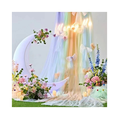 Tessuto di Tulle in poliestere su misura Tintura morbida Colore puro per la decorazione di nozze all'aria aperta