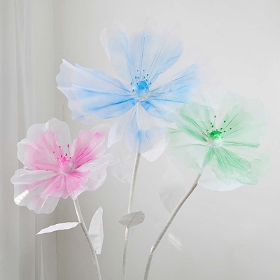 Elegante Giant Foam Peony Wedding Flower Runner con ferro elettroplato e stile moderno