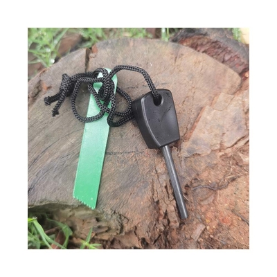 Strumento di sopravvivenza per campeggio all'aperto Strumento di sopravvivenza per campeggio all'aperto Scraper a denti di ferro Mini Fire Starter Flint di acciaio